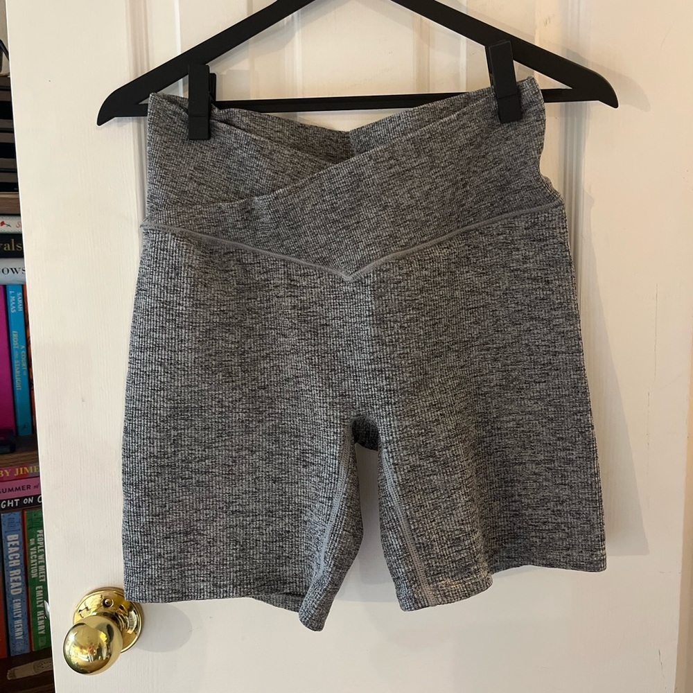 Gray Ribbed Colsie Biker Shorts